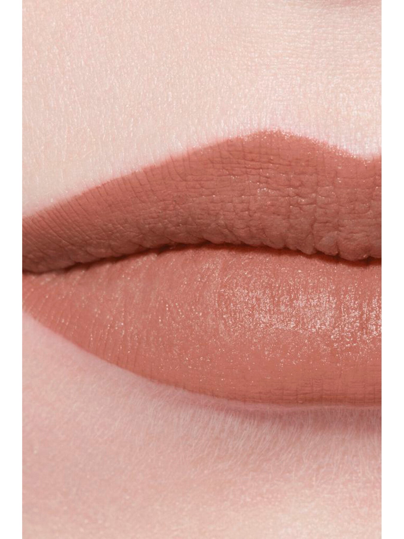 Rouge Allure Velvet Luminous Matte Lip Colour