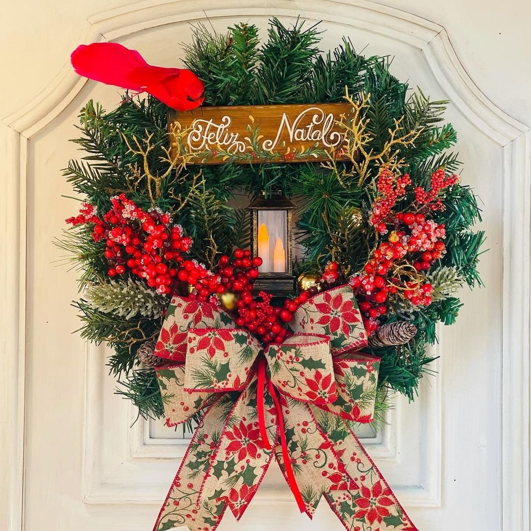 Red Ornate Light Winter Christmas Decoration Door Circle Wreath