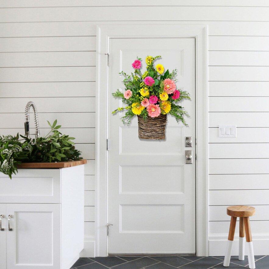 Gerbera daisy door basket-The flowerpot door wreath is unique!