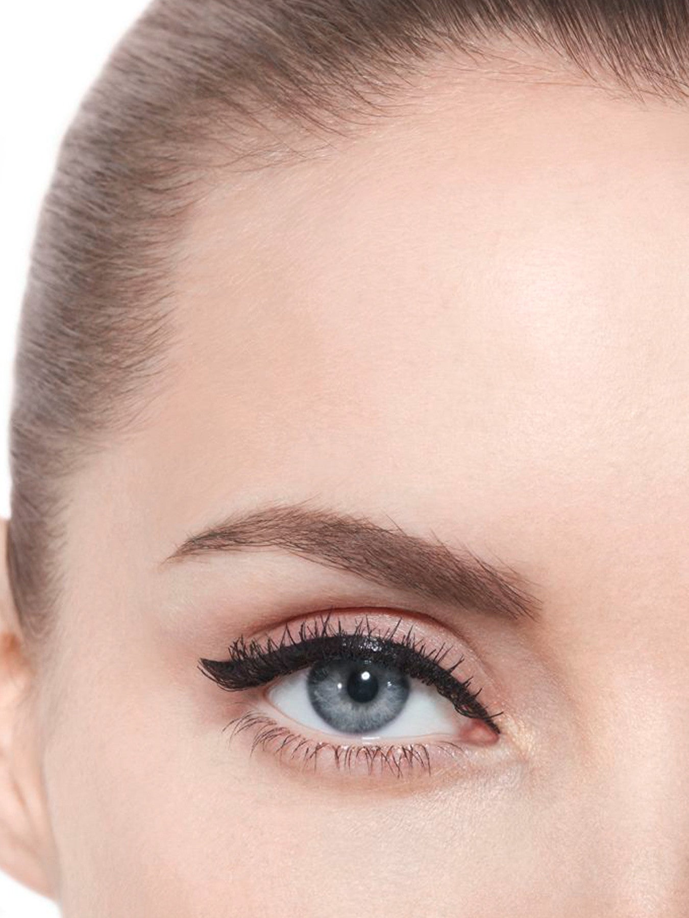 SIGNATURE DE CHANEL Liquid Eyeliner