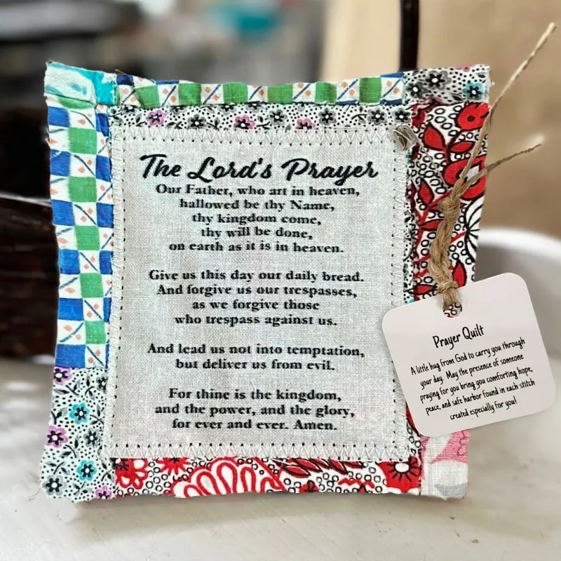✝️Best Encouraged And Blessed Gift-Prayer Quilt with cross inside