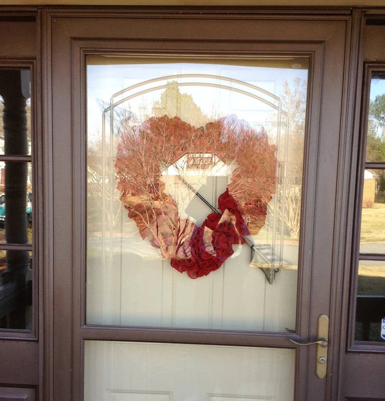 💘Best Seller Large Ruffled Romance Heart shaped wreath with large arrow💘