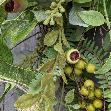 Everyday Pod Wreath