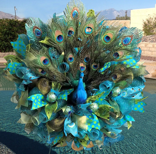 😍Wreaths to Wow Your Neighbors🦚Gorgeous Peacock Wreath