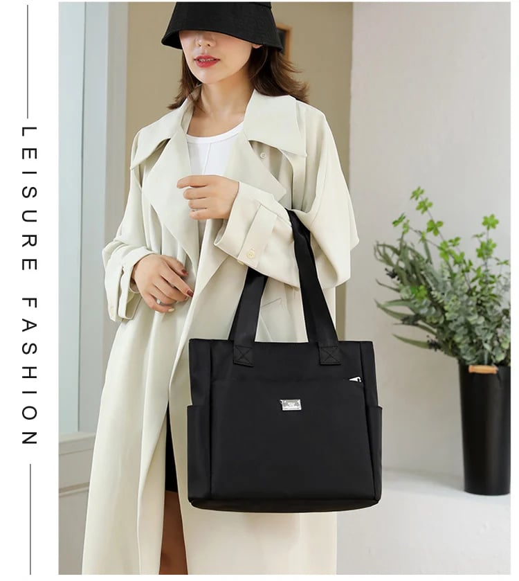 🔥Large Capacity Water Repellent Multi Pocket  Shoulder Bag👜